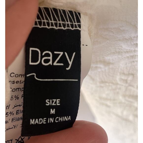 Dazy Floral Textured Blouse Jacket M Coquette Cottagecore Old Money Romantic - Picture 3 of 6